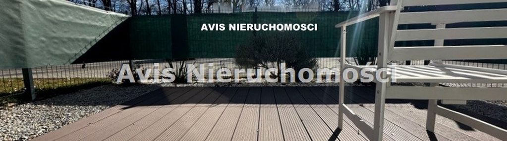 Cena z dowma miejscami parkingowymi!