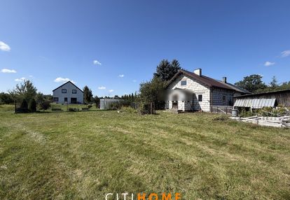 Działka 873 m² z domem – wiązowna