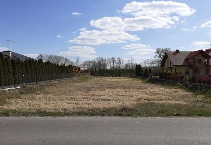 Atrakcyjna działka budowlana, możliwość zabudowy szeregowej.