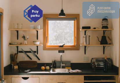Ostatnie piętro, okno w kuchni, tuż przy lesie