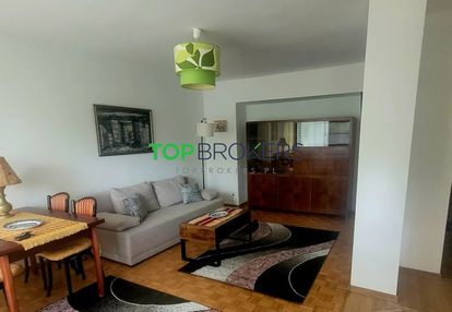 Przestronne 2 pokoje blisko metra