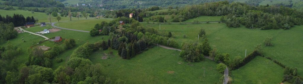 Teren budowlany + koncepcja podziałowa