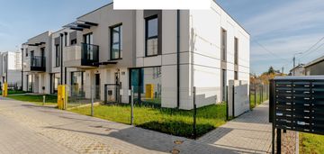 Mieszkania blisko centrum, zabudowa szeregowa