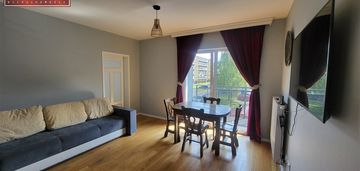 Apartament z trzema pokojami z widokiem