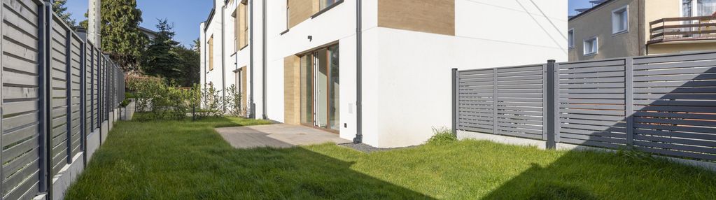 Nowy dom 10 minut od starego miasta