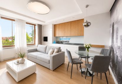 Apartament w sercu oliwy i wysoki standard i obc