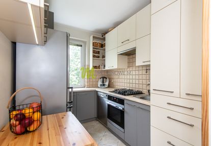 4 pokoje, zielony balkon, 1 piętro