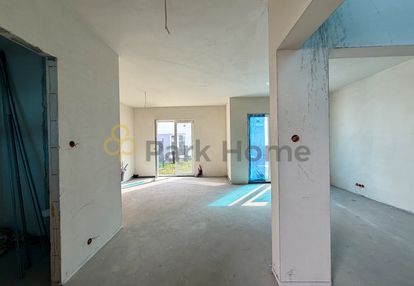 Mieszkanie z tarasem i ogródkiem w komornikach