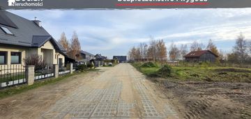 Uzbrojona działka na spokojnym osiedlu w juszkowie