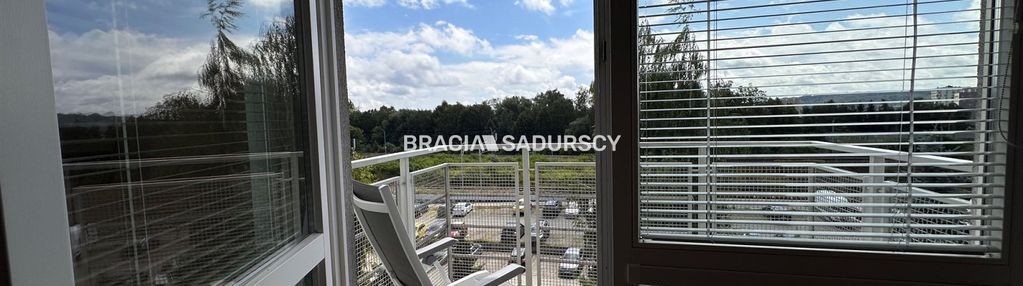 Mieszkanie z widokiem, balkon, winda, garaż
