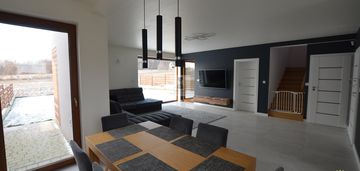 Dom 160m2 zgierz ul aniołowska.