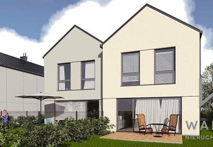 Dom z garażem. przy parku miejskim i kortach.