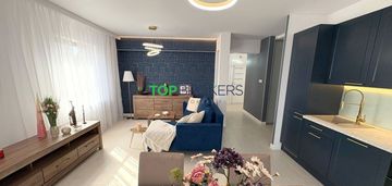 Komfortowe trzy pokoje dla rodziny, ogródek