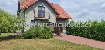Ładny dom na dużej działce naruszewo