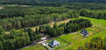 Piękny, malowniczy, dom z basenem,  okazja!