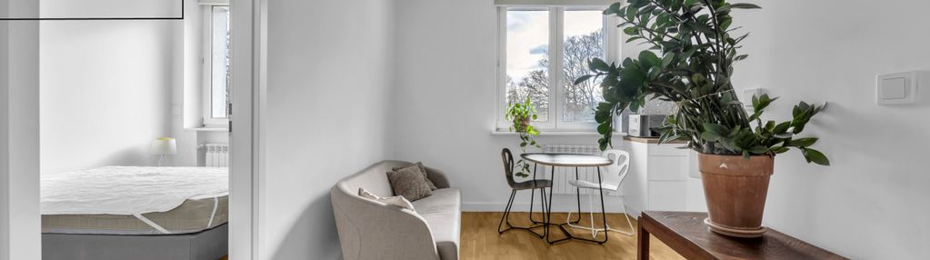 Wola/ koło / z wyposażeniem