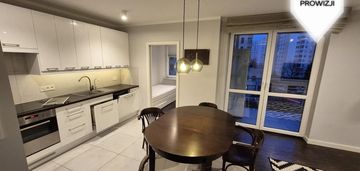 4-pokojowe mieszkanie w śródmieściu - do wynajęcia