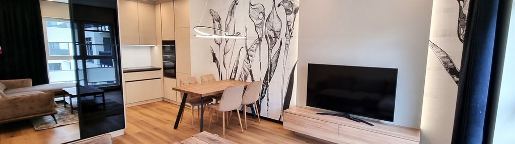 Super standard - 2 pokojowy apart. z garażem i kom