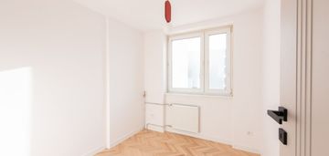 Idealne 3 pokoje / loggia