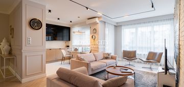 4 pokojowy apartament na wilanowie.