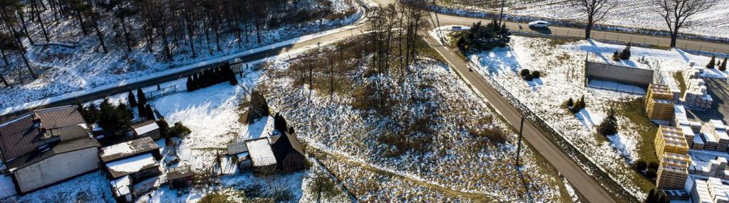 Działka 1702 m² – narożna, przy lesie, z mediami!