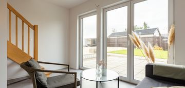 4 domy na wynajem wakacyjny, 800 m do morza