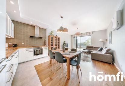 Apartament na starówce z widokiem na wisłę