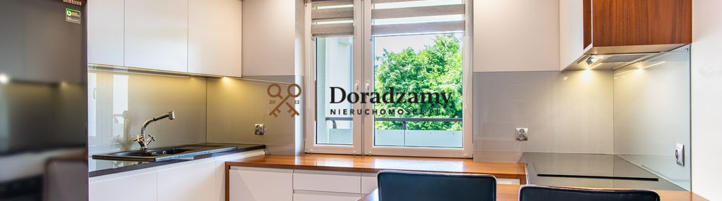 Przestronne 3 pokoje z dużym balkonem i piwnicą