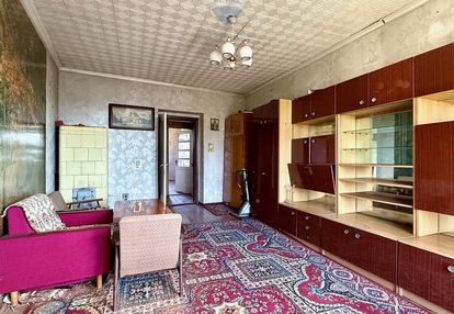 Duża kawalerka z potencjałem do remontu!