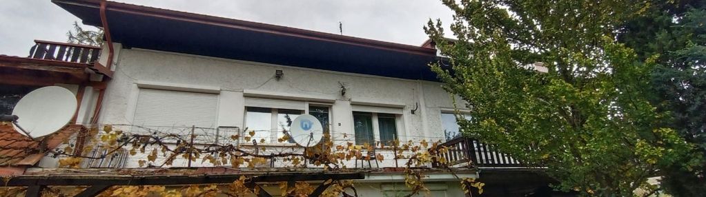 Dom z wydzielonymi mieszkaniami