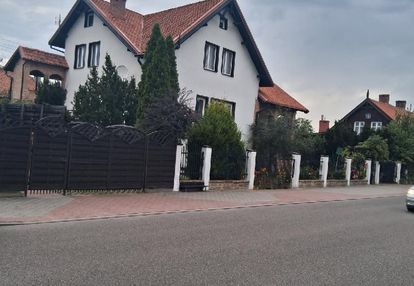 Dom stegna blisko morza