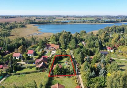Działka rekreacyjna z domkiem letniskowym nad jeziorem dejguny