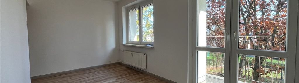 M-3 z balkonem w chwałowicach