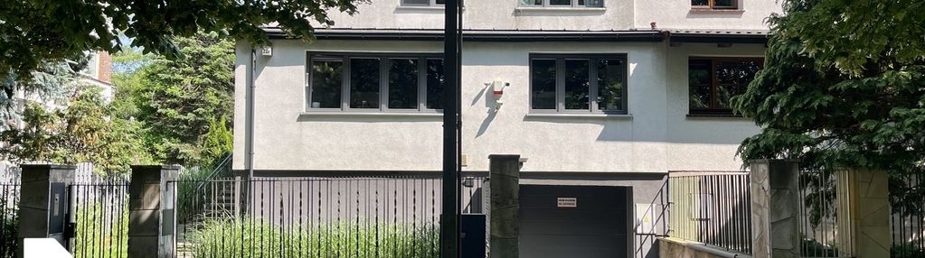 Dom na jeżycach przy ogrodzie botanicznym