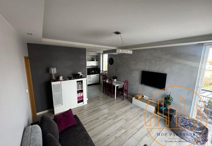 Funkcjonalne 3 pokoje na green house – komfort dla