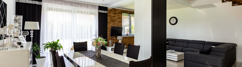 Przestronny dom bezczynszowy z ogródkiem i garażem