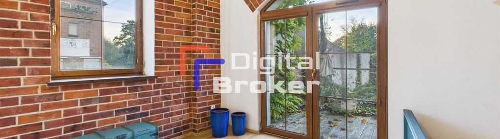 Loftowy styl! klimat! taras! miejsca postojowe!