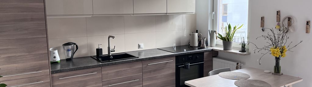 nowoczesna kawalerka Garaż + Garderoba