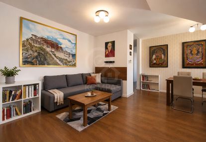 Stare miasto|3 pokoje|winda|76 m²