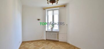 Klimatyczne dwa pokoje w pięknej kamienicy