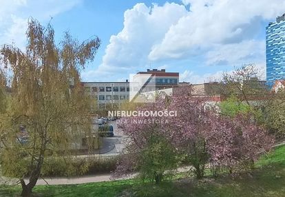 Przestronne mieszkanie w kamienicy 67 mkw 3 pokoje