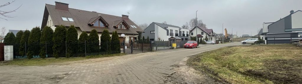 Uzbrojona, płaska działka na osiedlu domów!