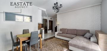 3pokoje, garaż, taras, 2 sypialnie, do wejścia