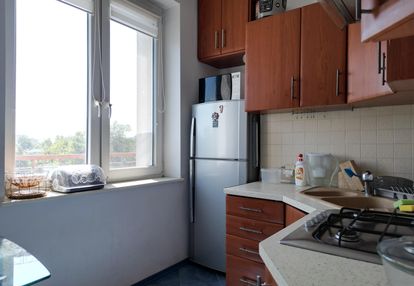 2 pokoje, 33m2, kamienica blisko skaryszaka.