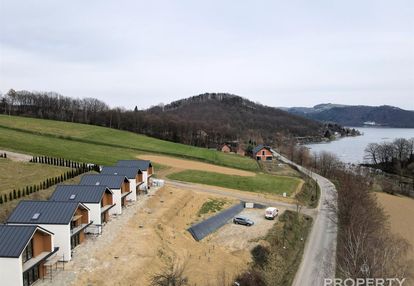 Znamirowice nowe domy nad jeziorem rożnowskim