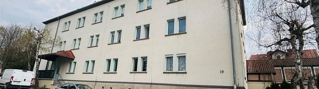 Kowary - ulica górnicza, dwa pokoje z garażem.