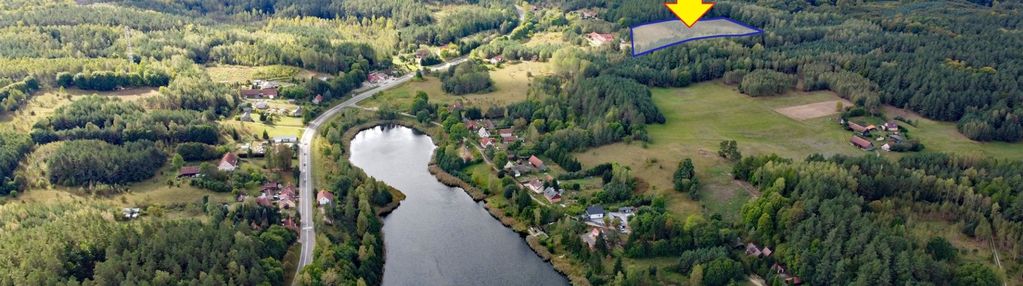 Rapaty- enklawa otoczona lasami państwowymi.