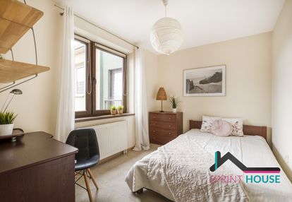 Centrum, ciche 2 pokoje, widna kuchnia, balkon!!!