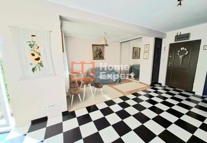 Strachocin, 2 pokoje-sprzedam