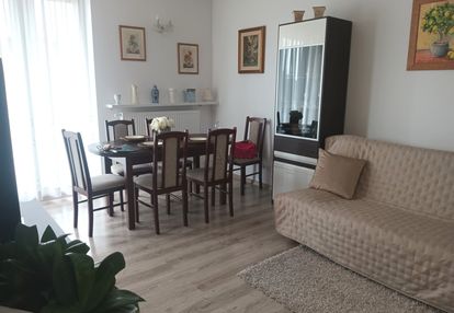 Stan idealny, garaż podziemny